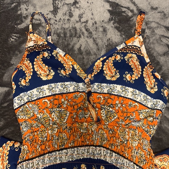 womens super cute dress - Picture 2 of 5